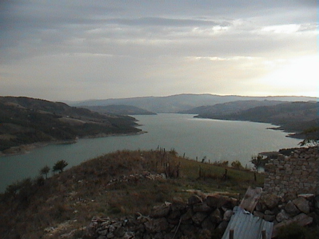 Lago di Occhito (www.naturamediterraneo.com)