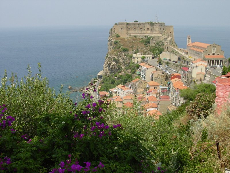 SCILLA