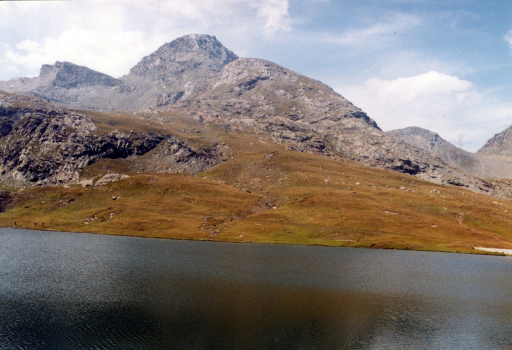 lago del Miserin