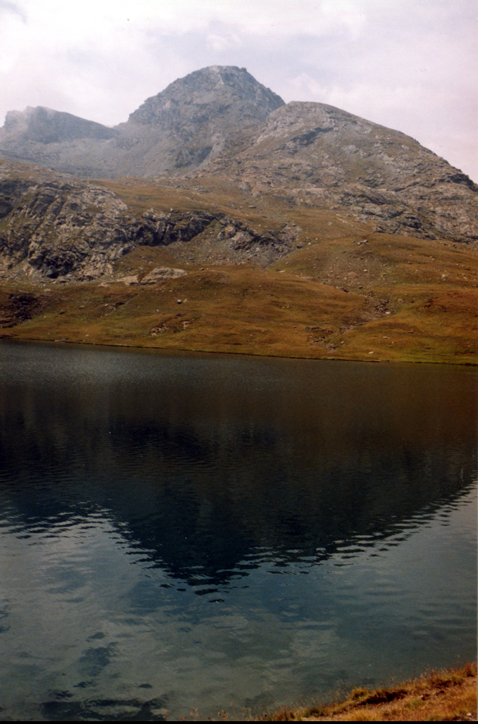 lago del Miserin