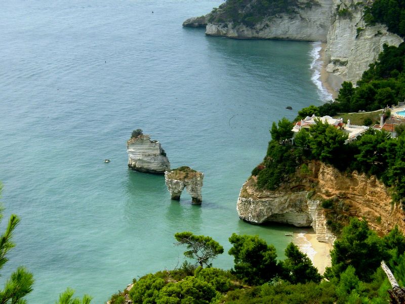 La costa del Parco Nazionale del Gargano- Puglia