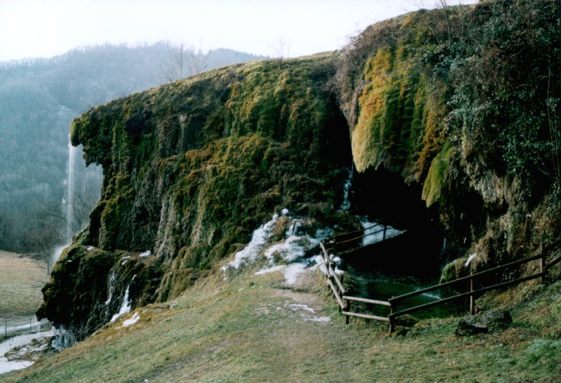 Grotta del Labante - Castel D''Aiano BO