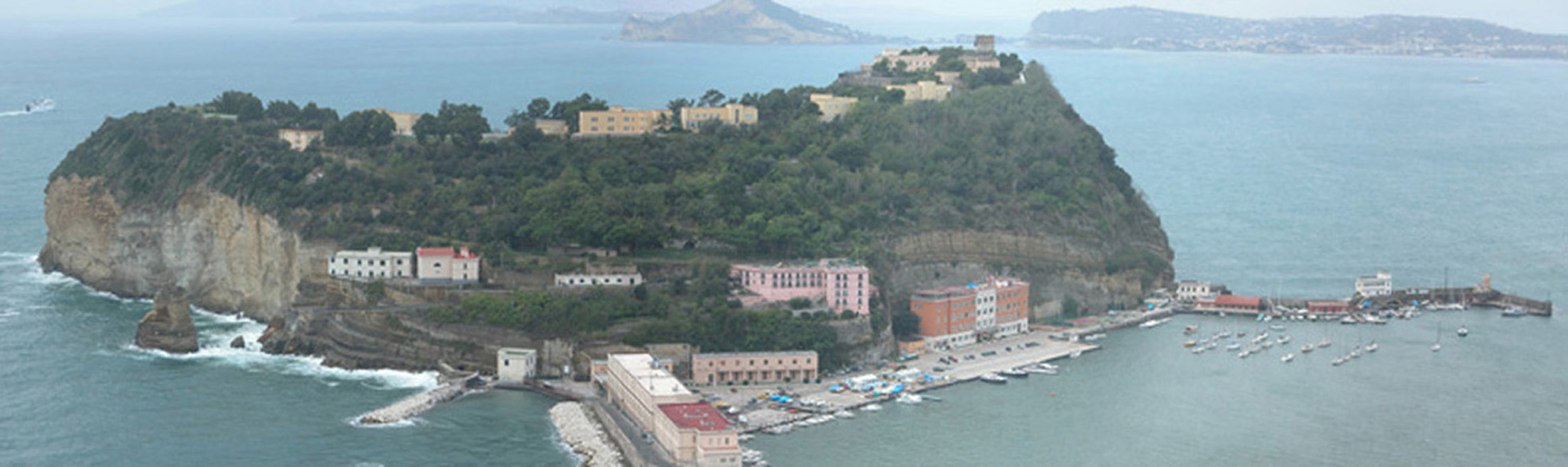 Isola di Nisida