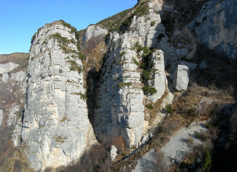 ...il monte  dedicato a Cesare Battisti...