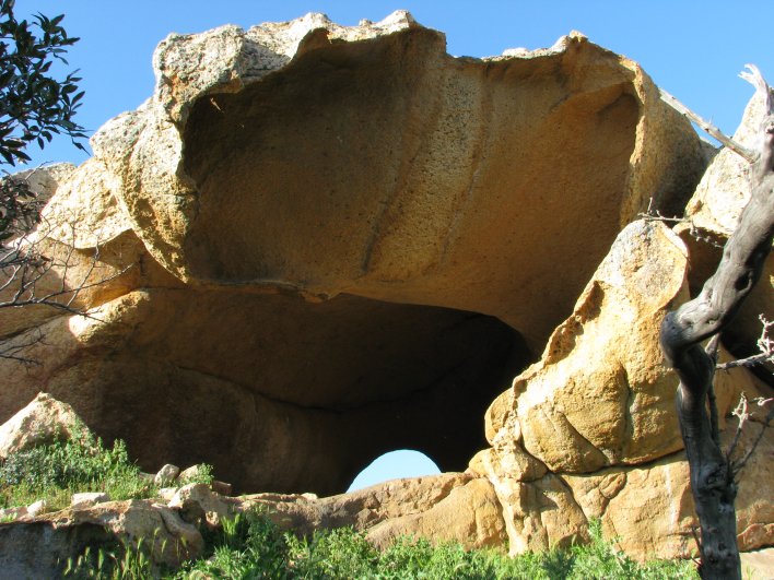 Tomba dei giganti di Sa Tuerredda