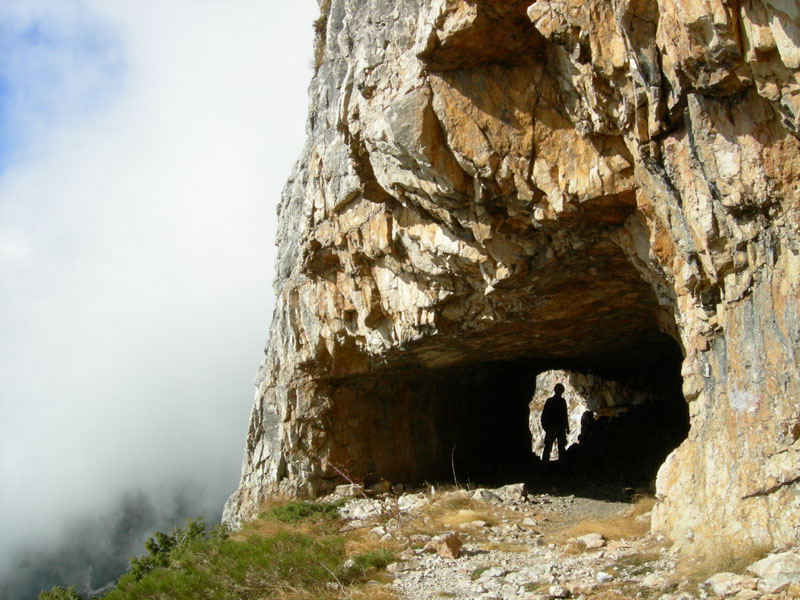 Cima Levante e Capanna Sinl......escursione