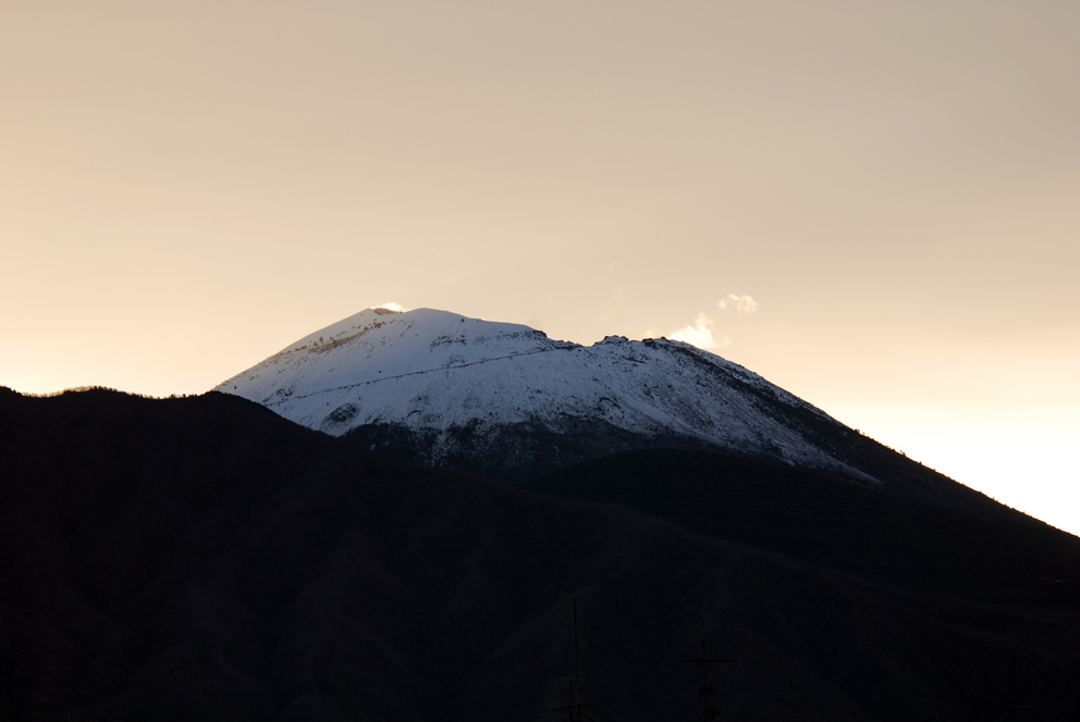 Vesuvio all''alba di una fredda giornata