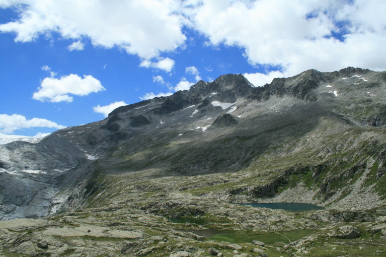 Adamello  salita al ghiacciaio del Mandrone