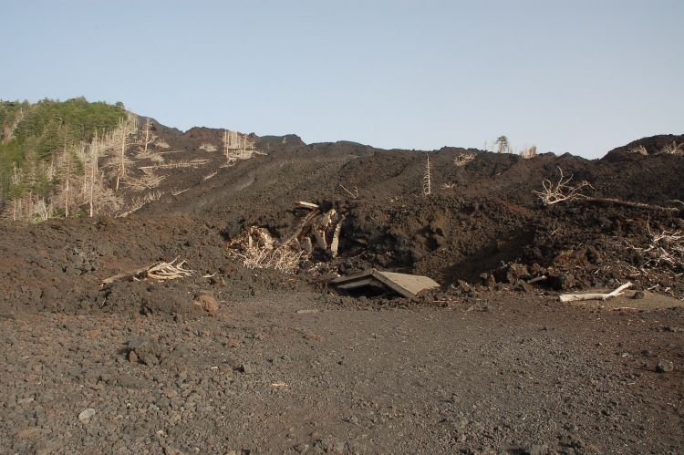 Etna-La grotta del gelo