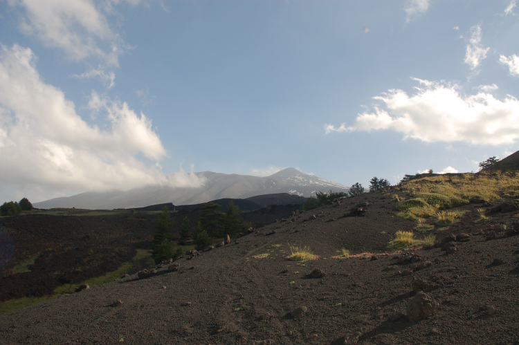 Etna-La grotta del gelo