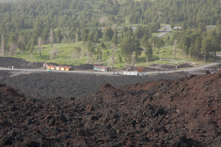 Etna-La grotta del gelo