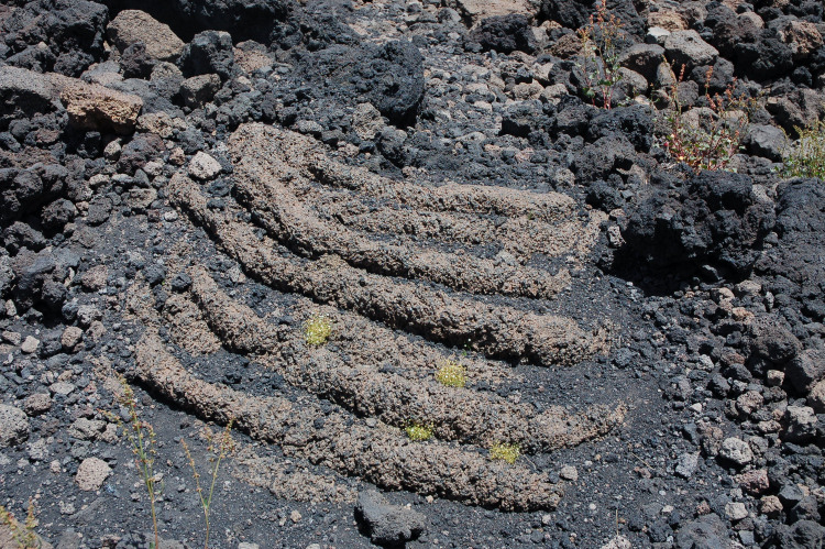 Etna-La grotta del gelo