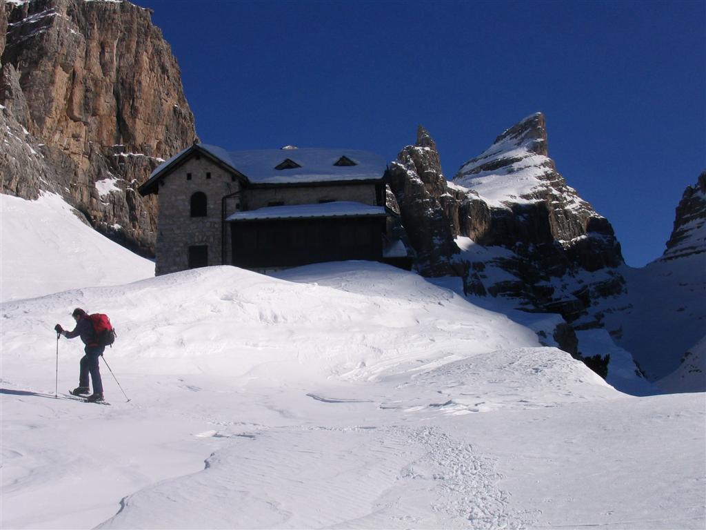 Rifugi e Bivacchi d''Italia.......