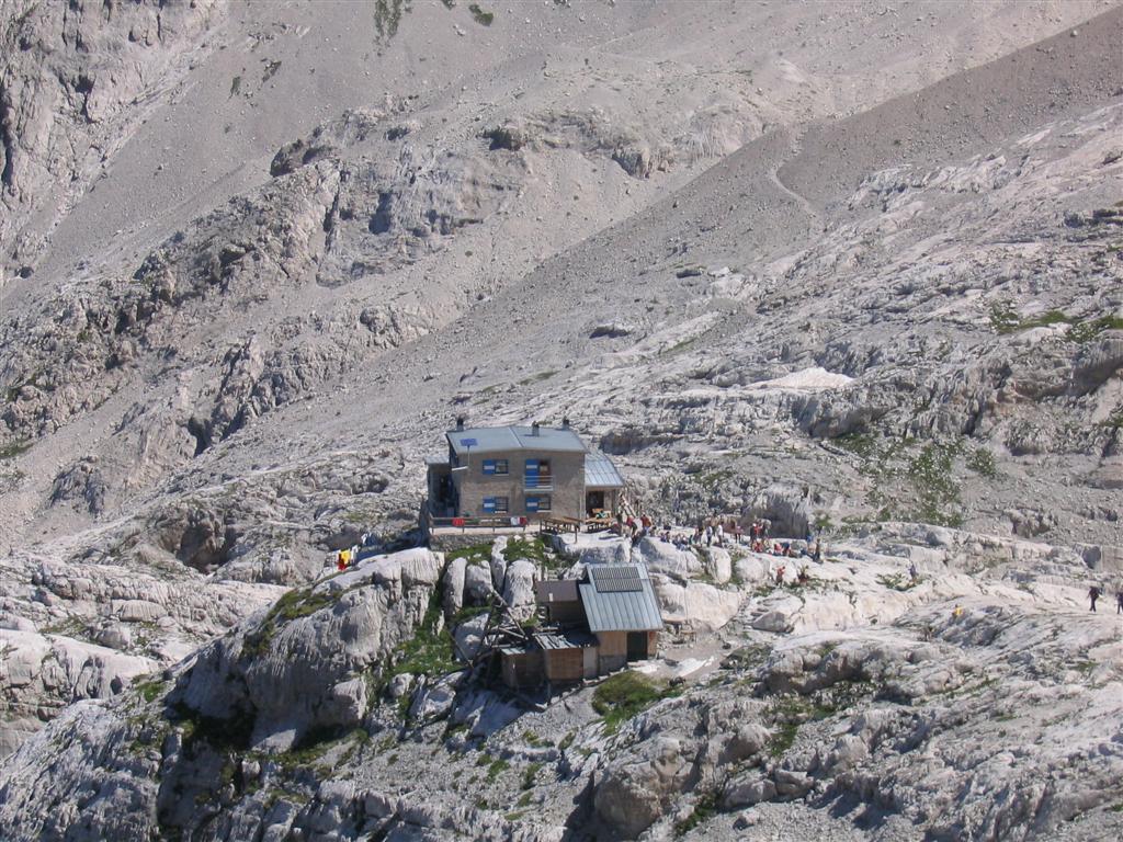 Rifugi e Bivacchi d''Italia.......