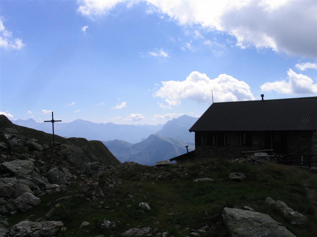 Rifugi e Bivacchi d''Italia.......