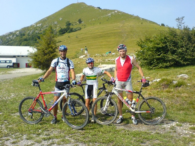 Rifugi e Bivacchi d''Italia.......