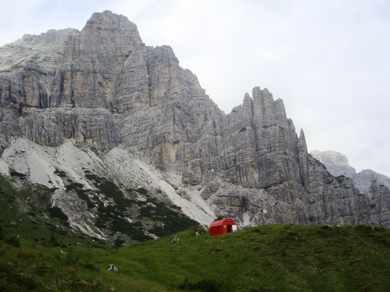 Rifugi e Bivacchi d''Italia.......