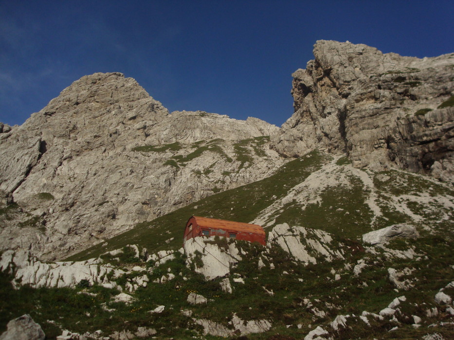 Rifugi e Bivacchi d''Italia.......