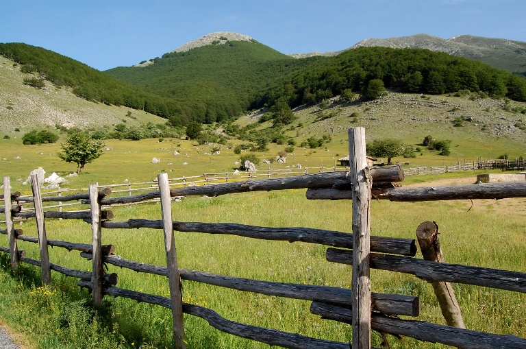 Appennino centrale - monti Ernici - salita al pizzo Deta