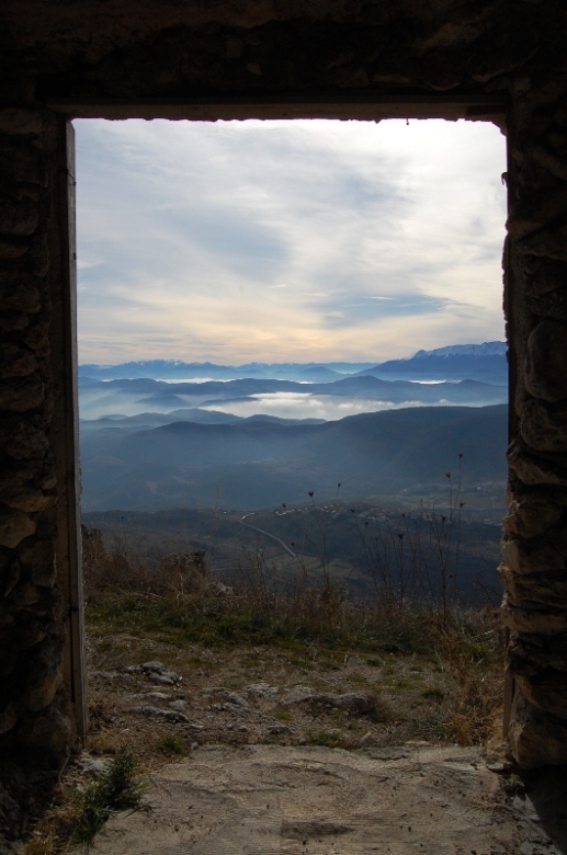 Santo Stefano di Sessanio - il borgo medievale che risorge