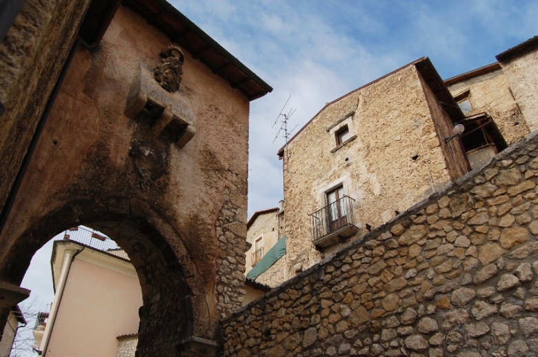 Santo Stefano di Sessanio - il borgo medievale che risorge