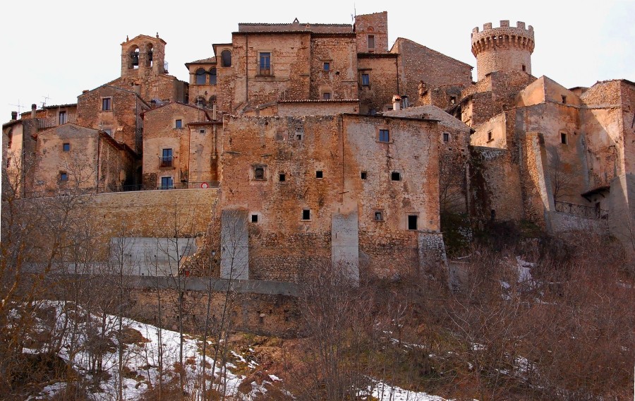 Santo Stefano di Sessanio - il borgo medievale che risorge