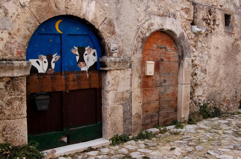 Santo Stefano di Sessanio - il borgo medievale che risorge