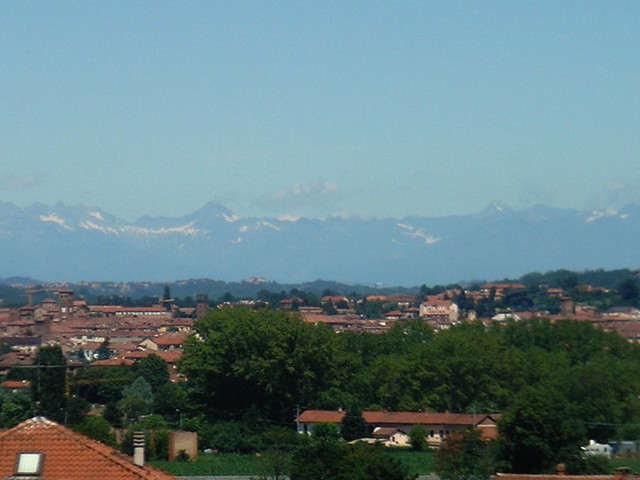 Alpi viste da Asti