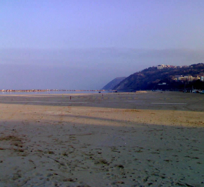 Il mare d''inverno in Romagna