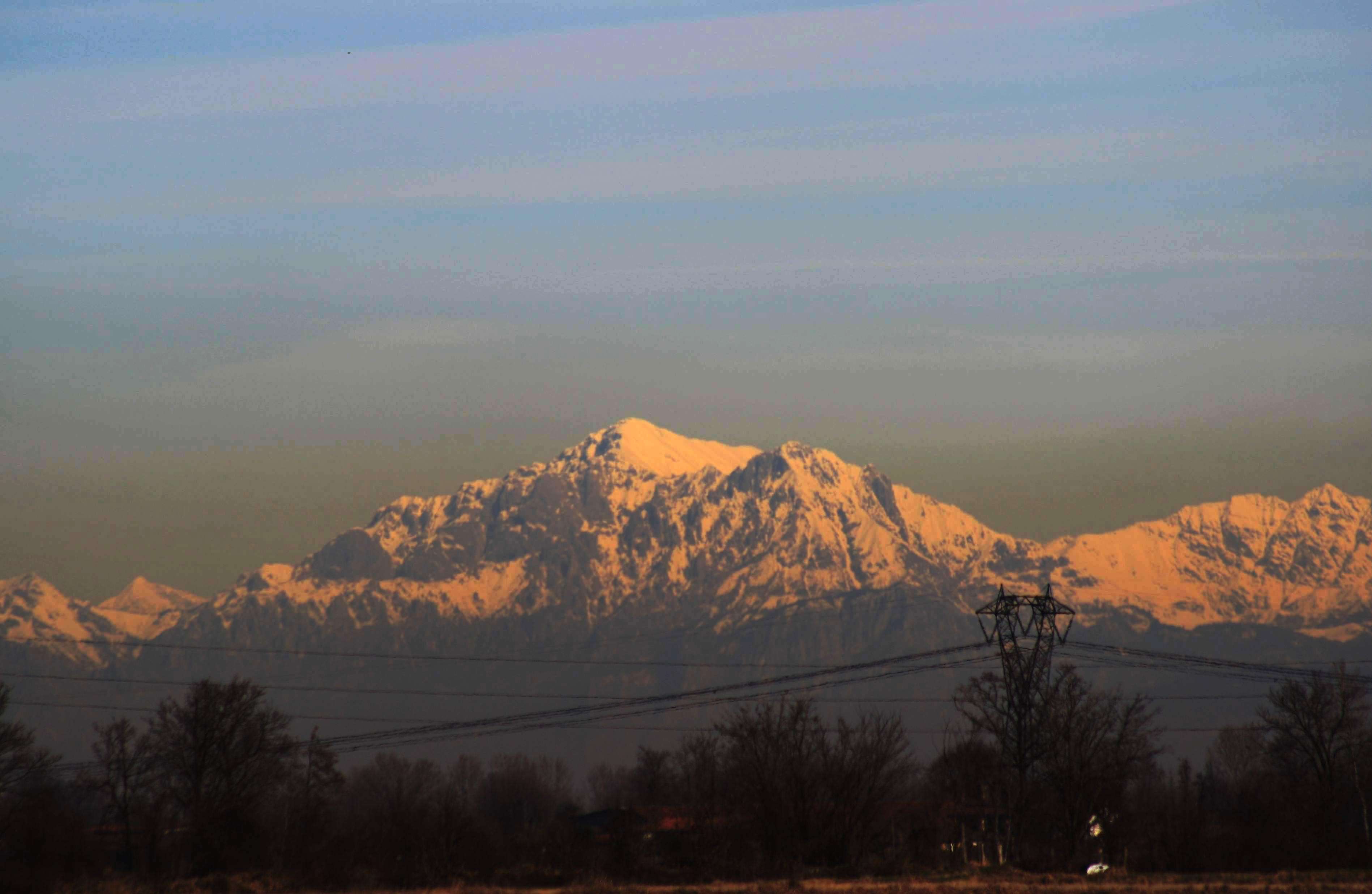 PREALPI VISTE DALLA BRIANZA