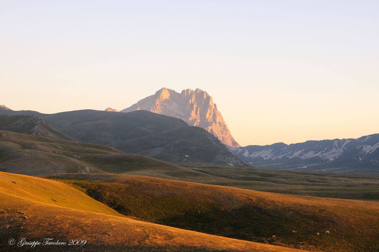 Alba sul Gran Sasso d''Italia.