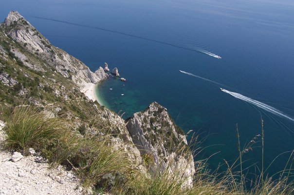 Monte Conero - Sentiero che porta la Passo del Lupo