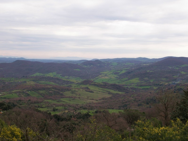 Alle rovine di Piantangeli