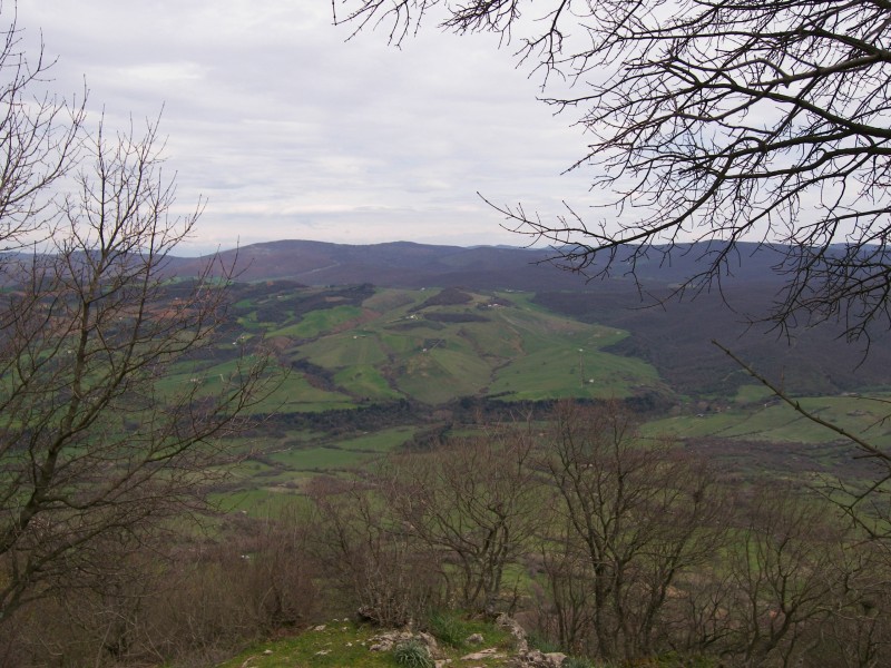 Alle rovine di Piantangeli