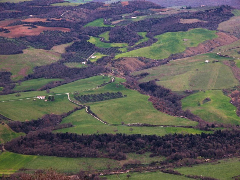 Alle rovine di Piantangeli