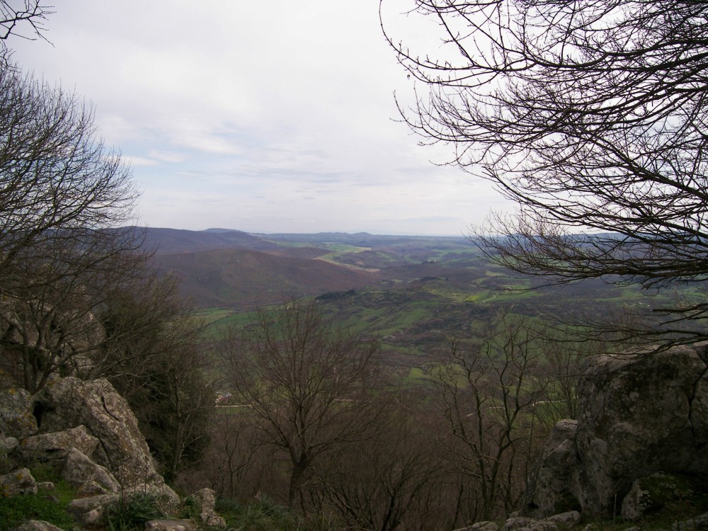 Alle rovine di Piantangeli