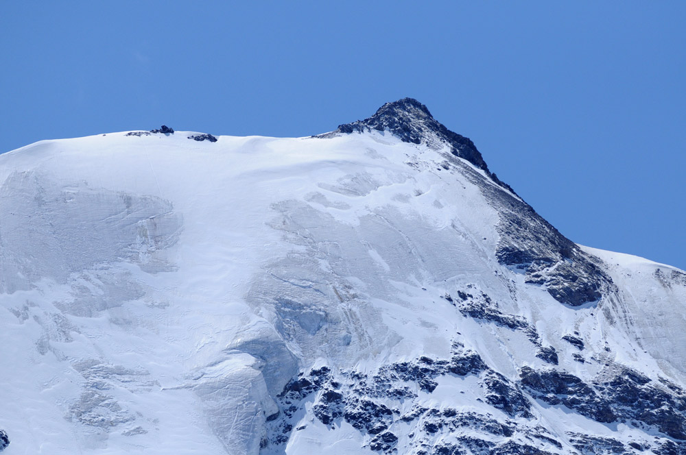 La valle ed il ghiacciaio dei Forni