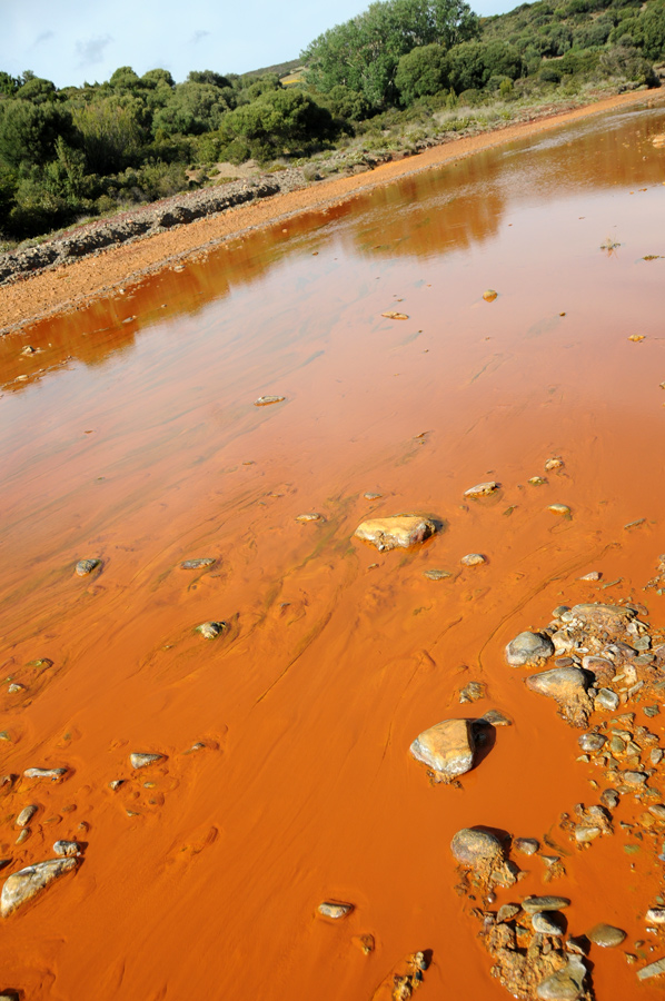 Rio Piscinas, il fiume rosso