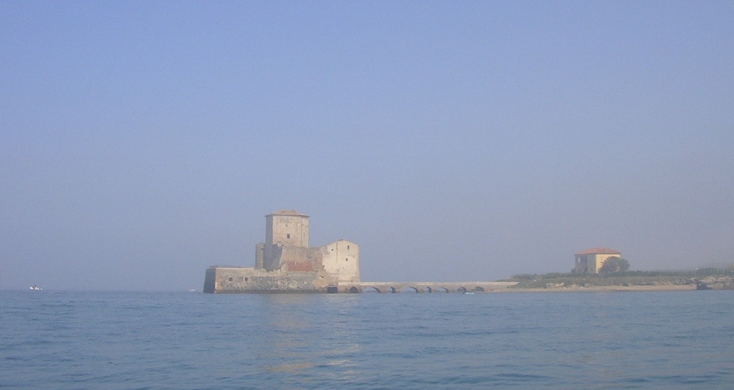 Il castello di Torre Astura