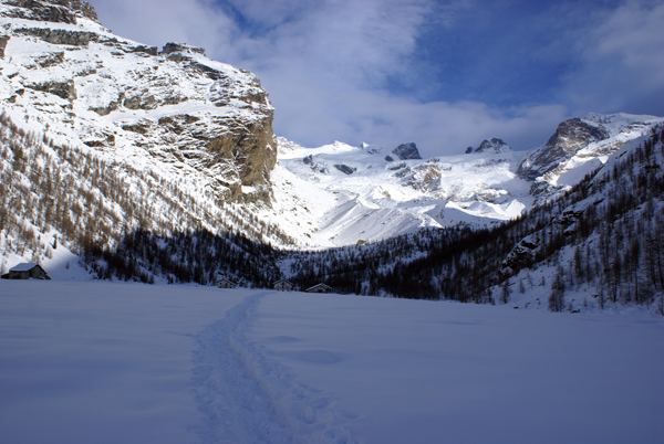 Ciaspole in Val d''Ayas