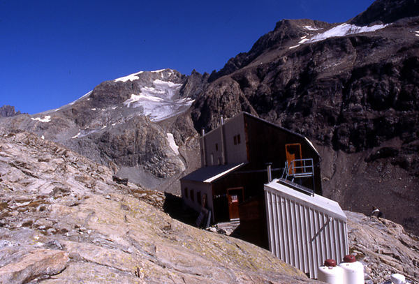 Rifugi e Bivacchi d''Italia.......