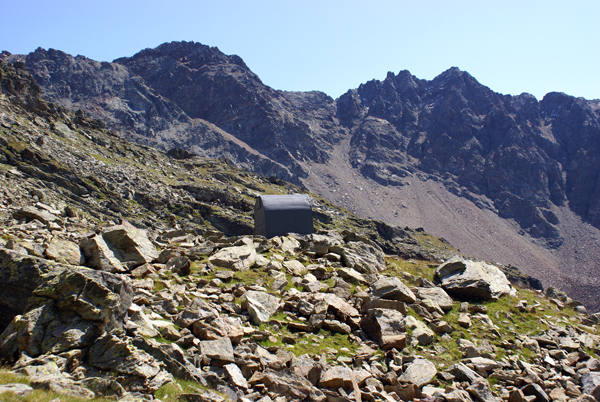 Rifugi e Bivacchi d''Italia.......