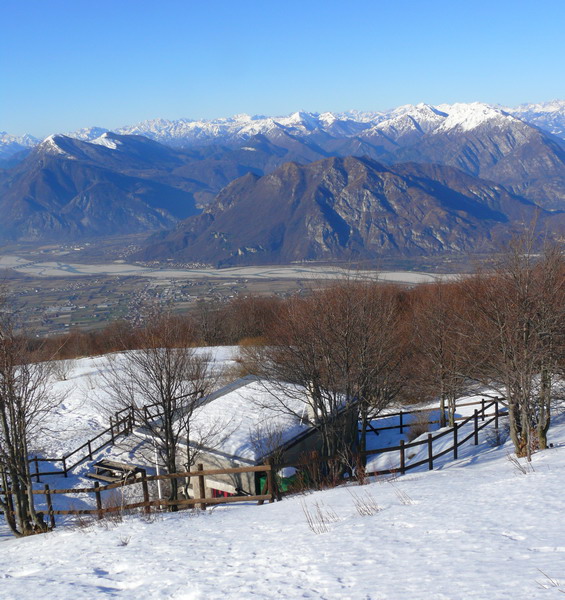 Rifugi e Bivacchi d''Italia.......