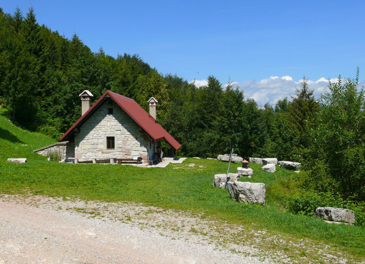 Rifugi e Bivacchi d''Italia.......