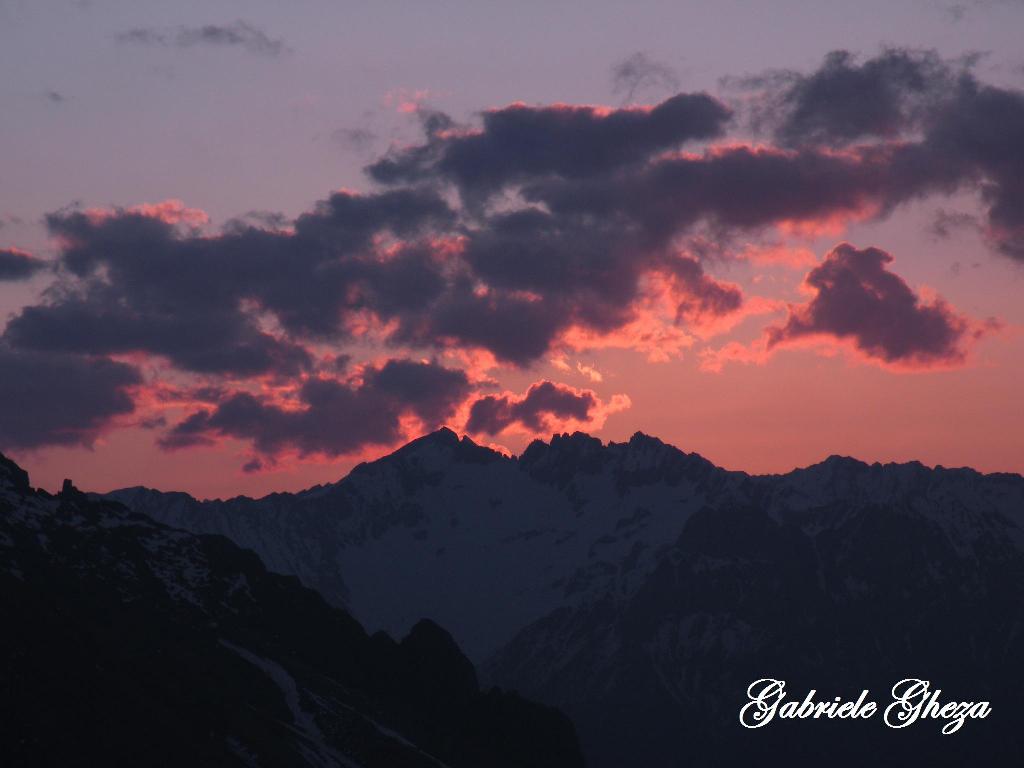 Alba in Montagna