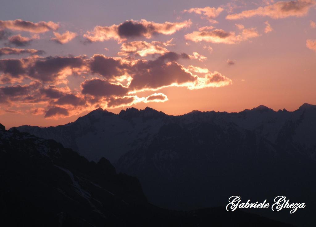 Alba in Montagna