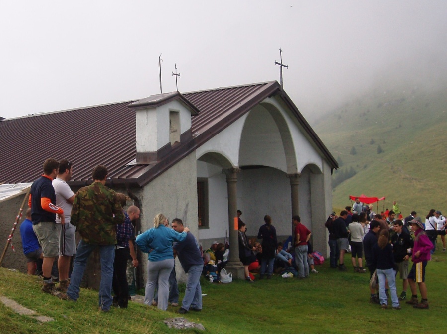 Rifugi e Bivacchi d''Italia.......