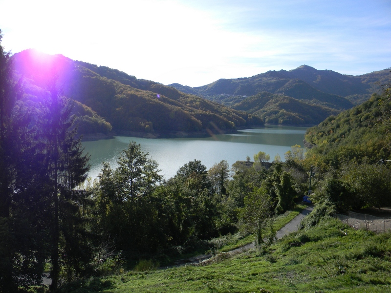 Ottobre al Lago del Brugneto