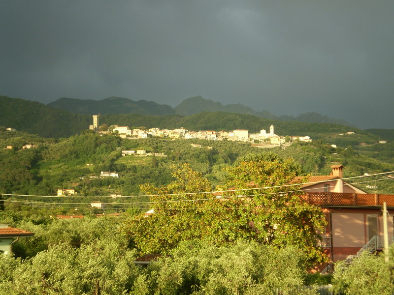 Castelnuovo Magra come si vede da casa mia....