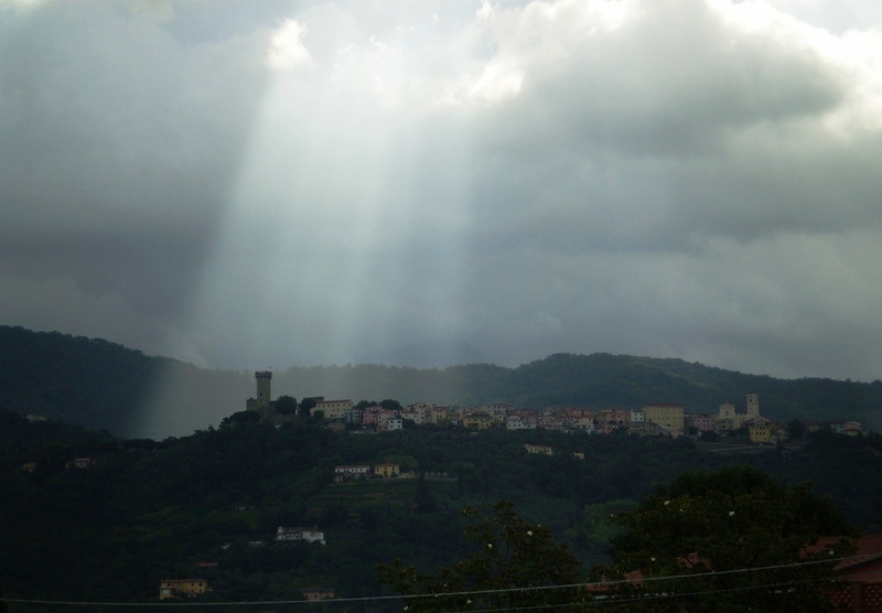 Castelnuovo Magra come si vede da casa mia....